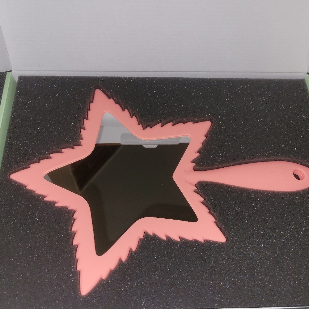 Jeffree Star Coral Leaf Mirror - Picture 3 of 5